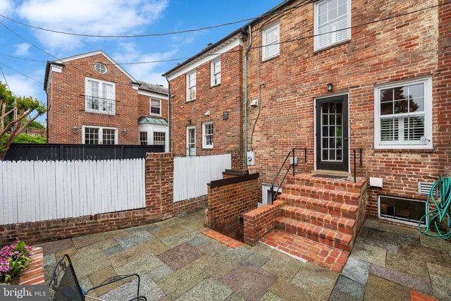 411 FRANKLIN ST, Alexandria, VA 22314