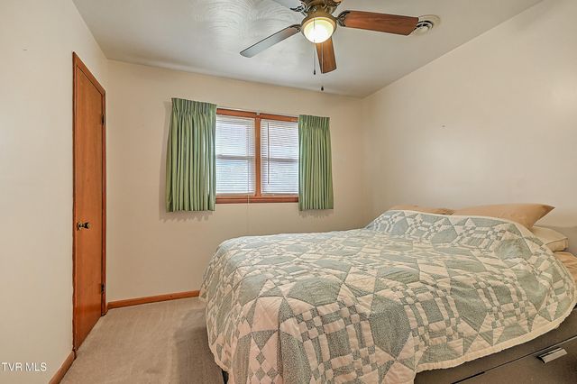 258 Blackburn Circle, Bristol, TN 37620