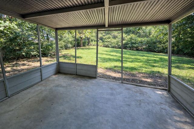 1401 S Bailey Street, Jacksonville, AR 72076