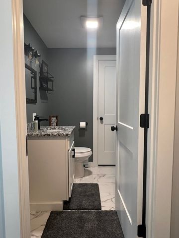 313-315 Walnut Hill Rd, Orange, MA 01364