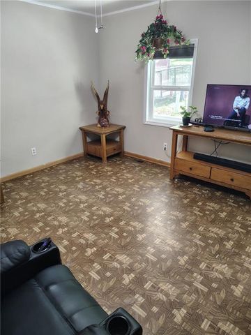 29645 Turkey Creek Drive, Edwards, MO 65326
