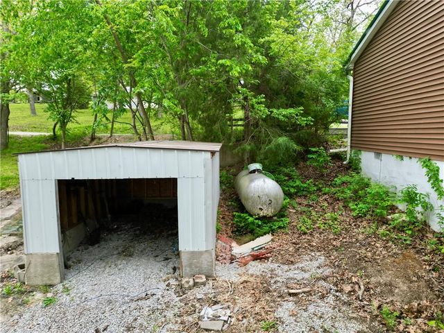 29645 Turkey Creek Drive, Edwards, MO 65326
