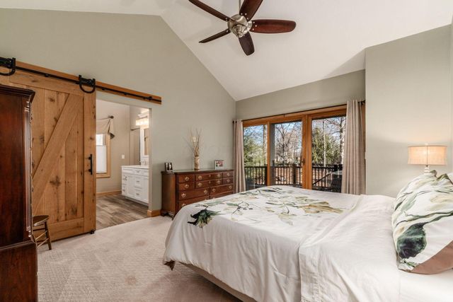 5600 Caplestone Lane, Dublin, OH 43017