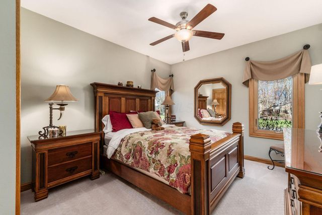 5600 Caplestone Lane, Dublin, OH 43017