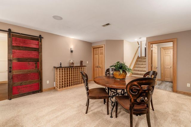 5600 Caplestone Lane, Dublin, OH 43017