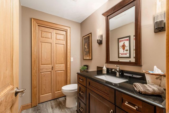 5600 Caplestone Lane, Dublin, OH 43017