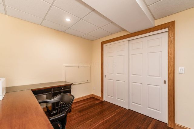 5600 Caplestone Lane, Dublin, OH 43017