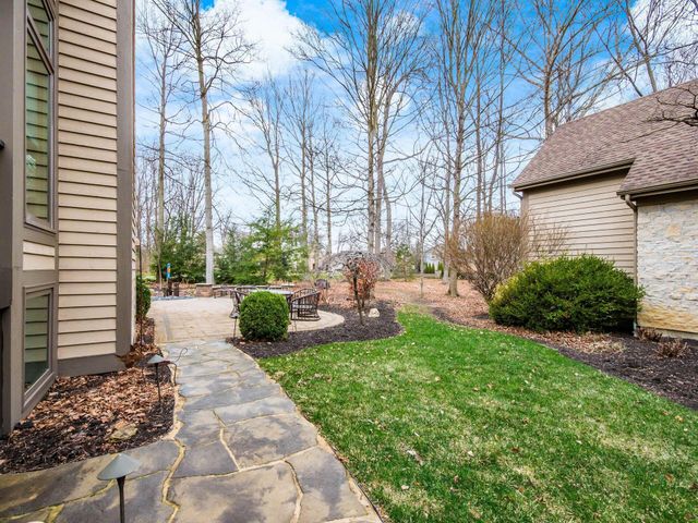 5600 Caplestone Lane, Dublin, OH 43017