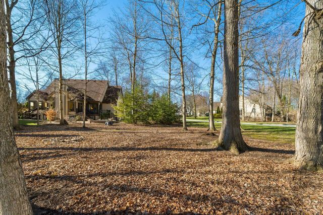 5600 Caplestone Lane, Dublin, OH 43017