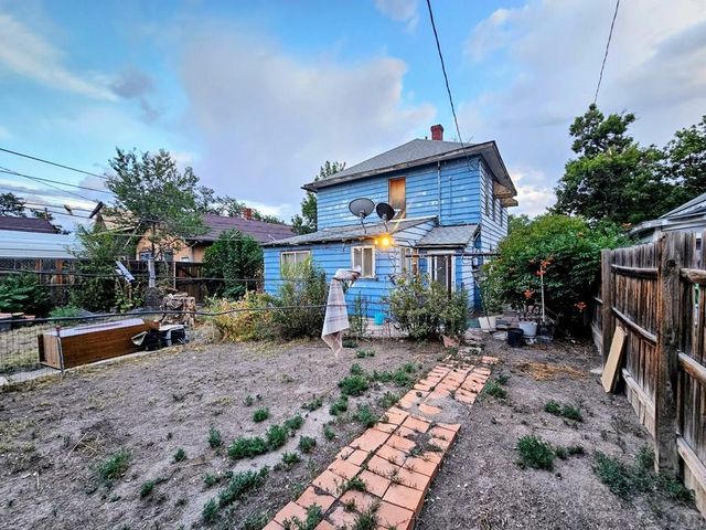 907 W 13th St, Pueblo, CO 81003