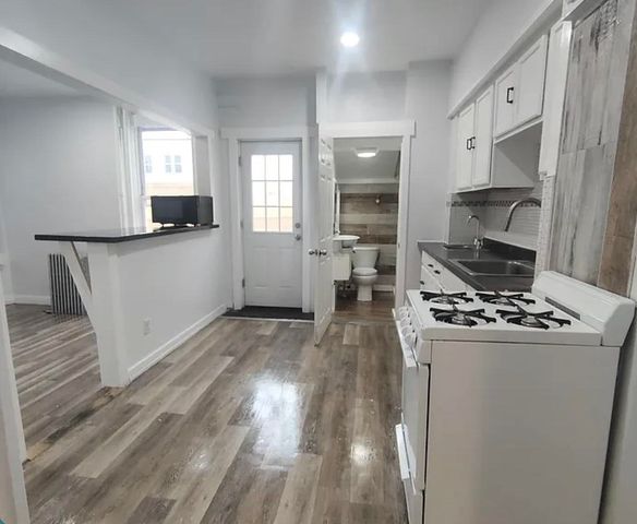 173 CLENDENNY AVE, Jc, West Bergen, NJ 07304