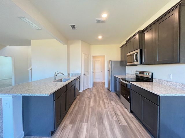 623 Aqueduct Drive, Seagoville, TX 75159