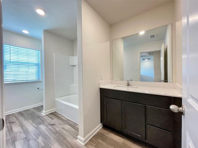 623 Aqueduct Drive, Seagoville, TX 75159