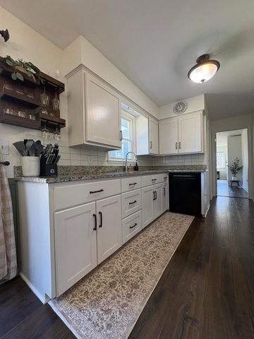 1445 64th Street SW, Byron Center, MI 49315