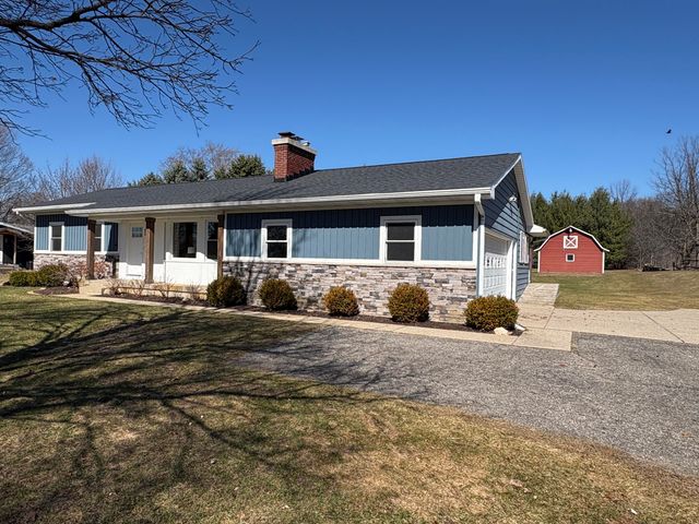 1445 64th Street SW, Byron Center, MI 49315