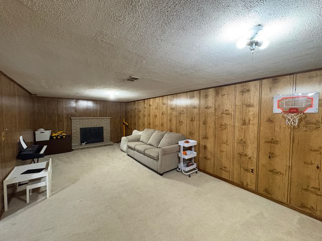 1445 64th Street SW, Byron Center, MI 49315