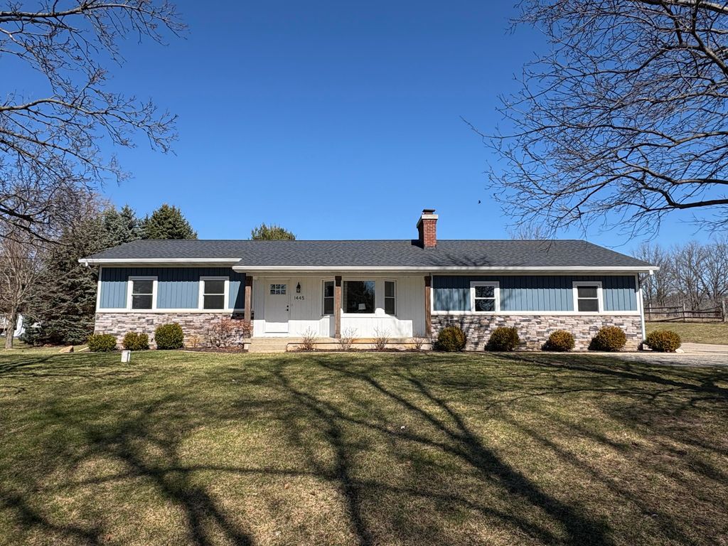 1445 64th Street SW, Byron Center, MI 49315