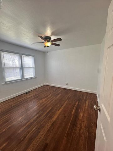 3735 Lenoir CIR, Norfolk, VA 23513