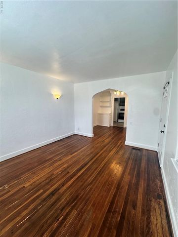 3735 Lenoir CIR, Norfolk, VA 23513