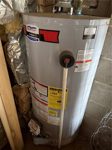 27 Fairview Avenue, Cumberland, RI 02864