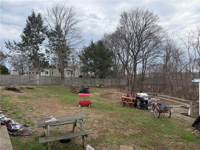 27 Fairview Avenue, Cumberland, RI 02864