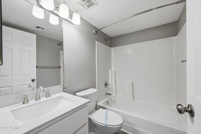 6166 E Glencove Street Apt 2, Mesa, AZ 85205