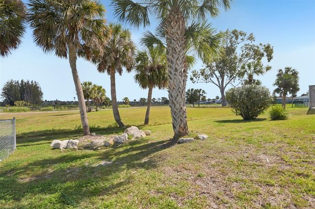 3855 TOPSAIL TRAIL, New Port Richey, FL 34652