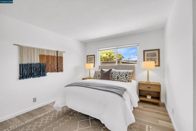 3573 Falcon Drive, Concord, CA 94520