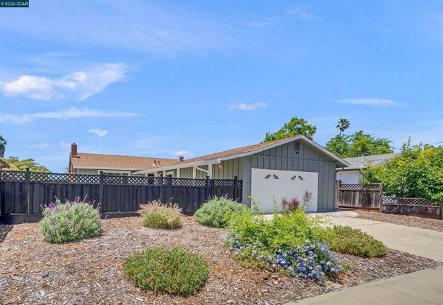 3573 Falcon Drive, Concord, CA 94520