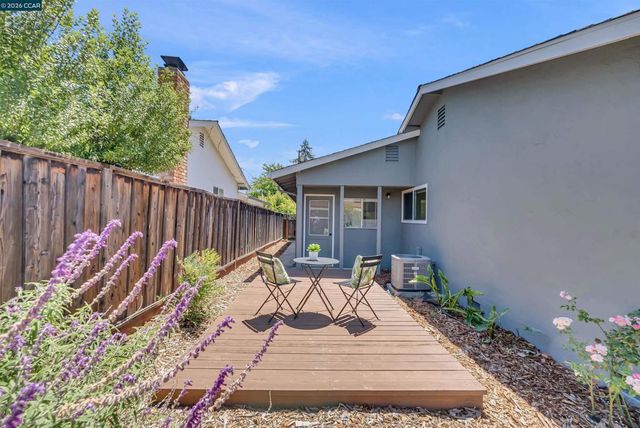 3573 Falcon Drive, Concord, CA 94520