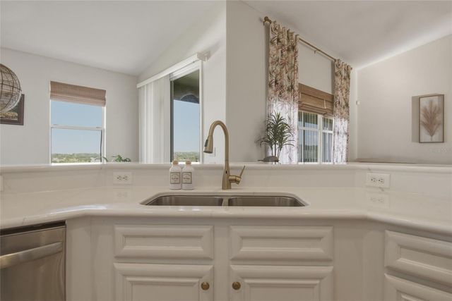 1852 SANDERLING DRIVE, Clermont, FL 34711