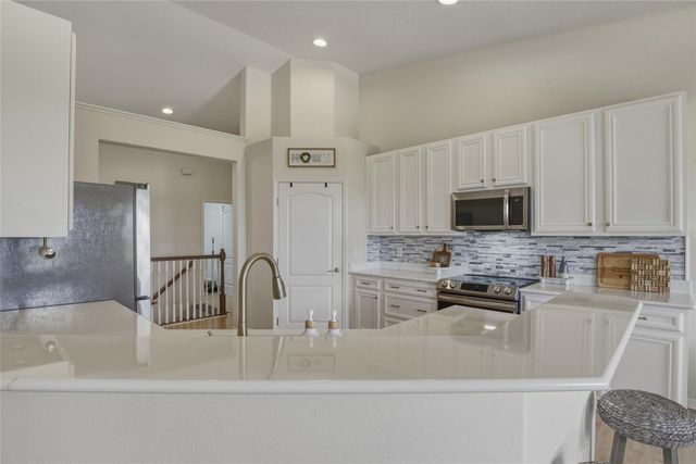 1852 SANDERLING DRIVE, Clermont, FL 34711