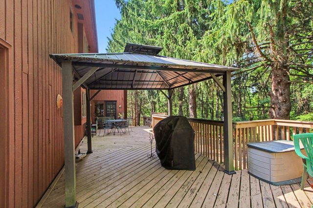 3654 E Pineview Drive, Scio Twp, MI 48130