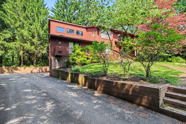 3654 E Pineview Drive, Scio Twp, MI 48130