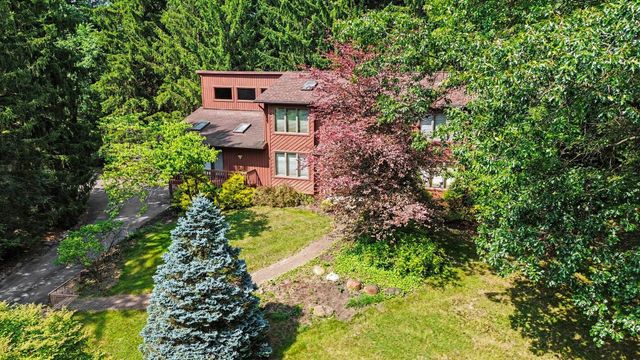 3654 E Pineview Drive, Scio Twp, MI 48130