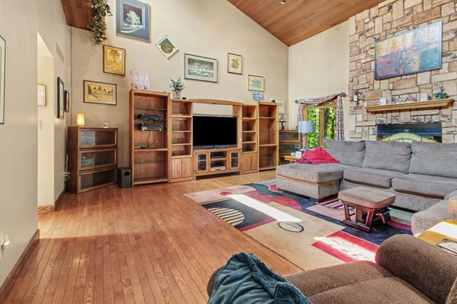 3654 E Pineview Drive, Scio Twp, MI 48130