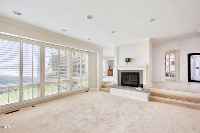 8 Burrell Lane, Rancho Palos Verdes, CA 90275