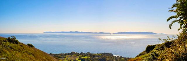8 Burrell Lane, Rancho Palos Verdes, CA 90275