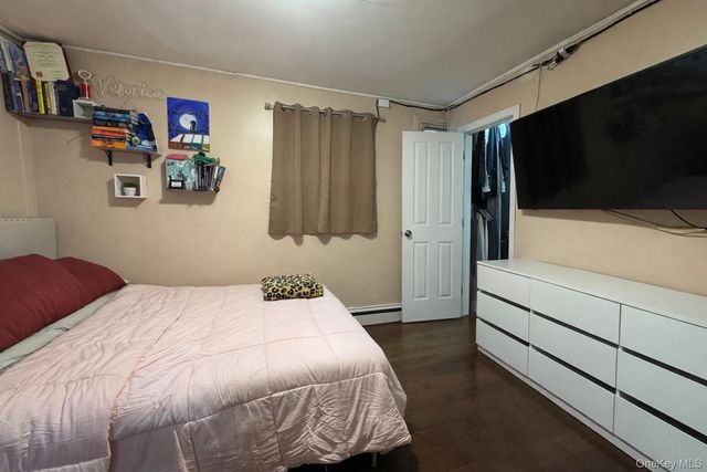 5755 58th Street, Maspeth, NY 11378