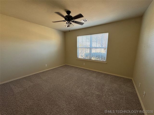 12693 S 85th East Place E, Bixby, OK 74008