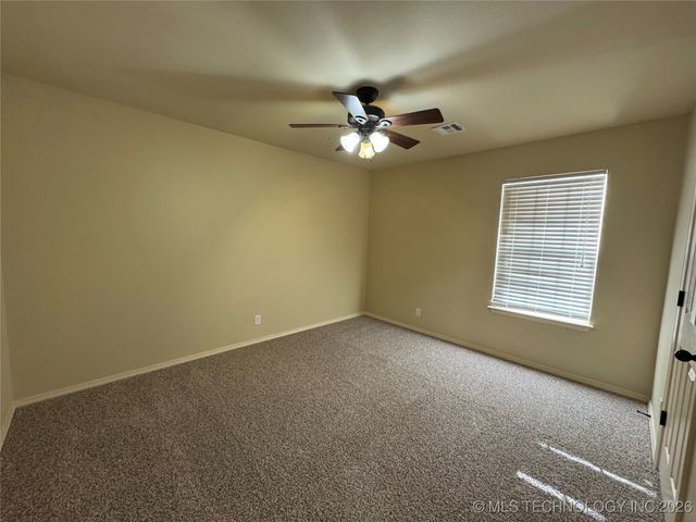 12693 S 85th East Place E, Bixby, OK 74008