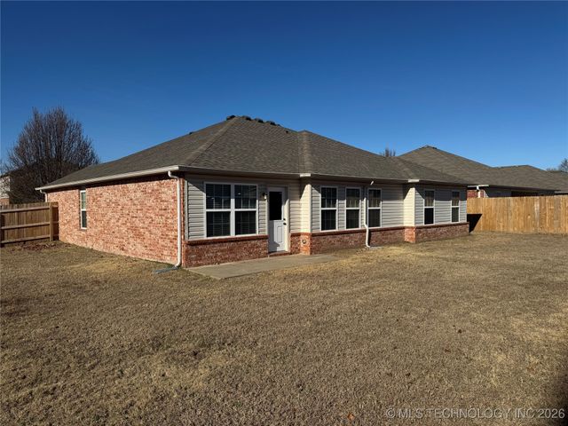 12693 S 85th East Place E, Bixby, OK 74008