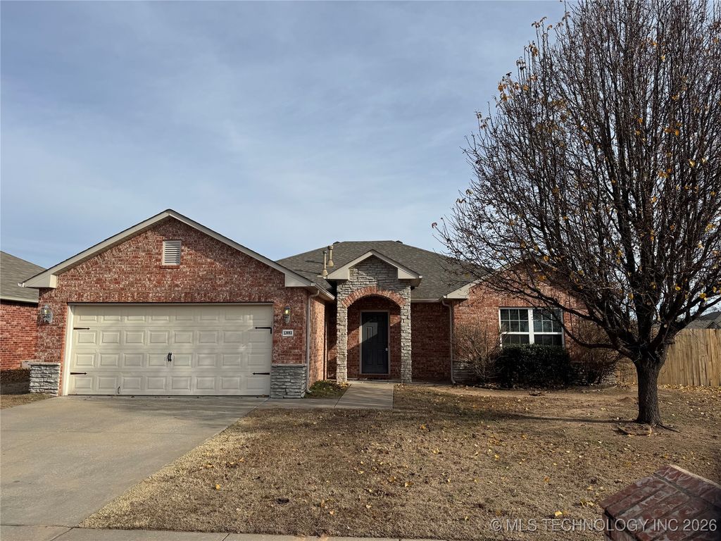 12693 S 85th East Place E, Bixby, OK 74008