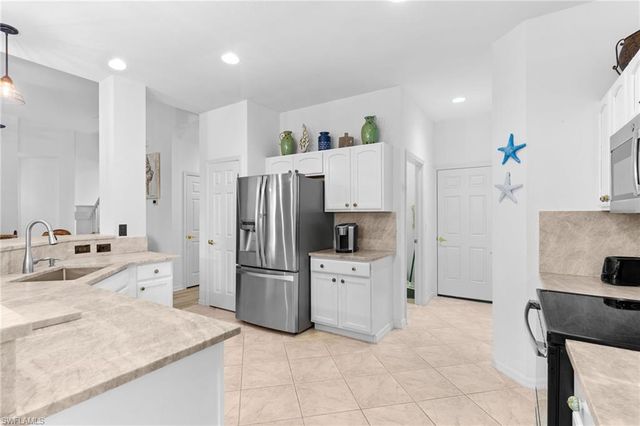 5005 Old Pond DR, Naples, FL 34104