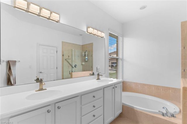 5005 Old Pond DR, Naples, FL 34104