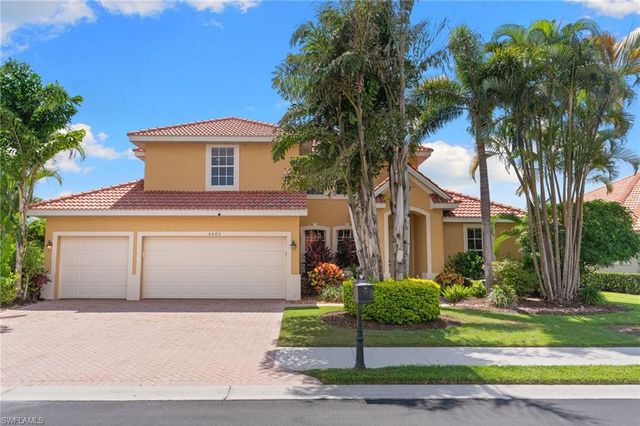 5005 Old Pond DR, Naples, FL 34104