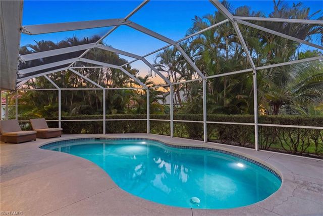 5005 Old Pond DR, Naples, FL 34104
