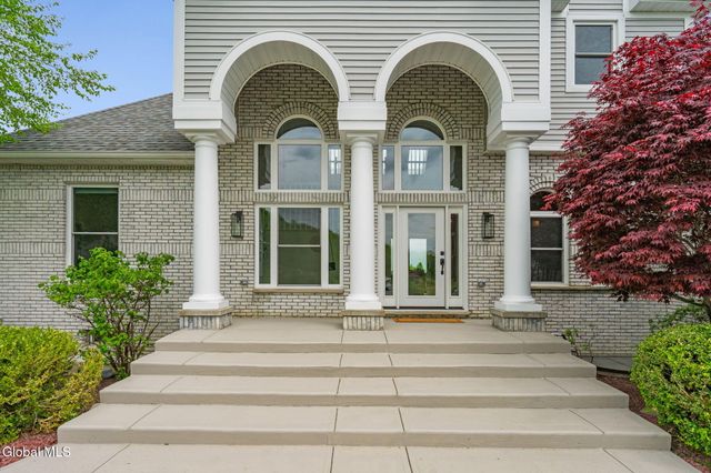 2676 Currybush Road, Rotterdam, NY 12306
