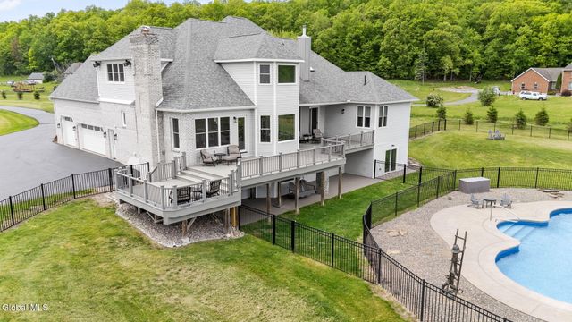 2676 Currybush Road, Rotterdam, NY 12306