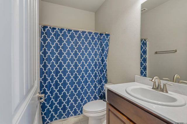 8669 Sandpiper, Denham Springs, LA 70706